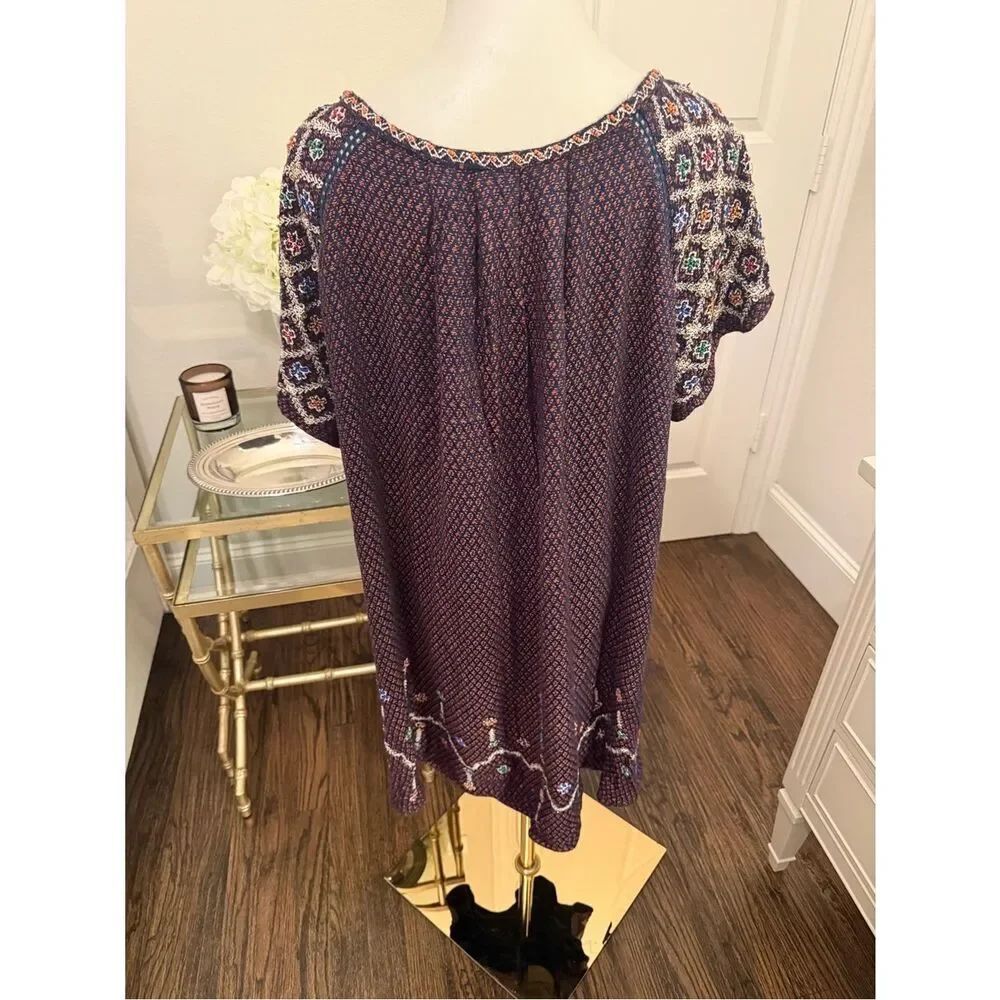 Free People in the Clouds Embroidered Embellished Mini Dress-Tunic
TT15 - Picture 5 of 9